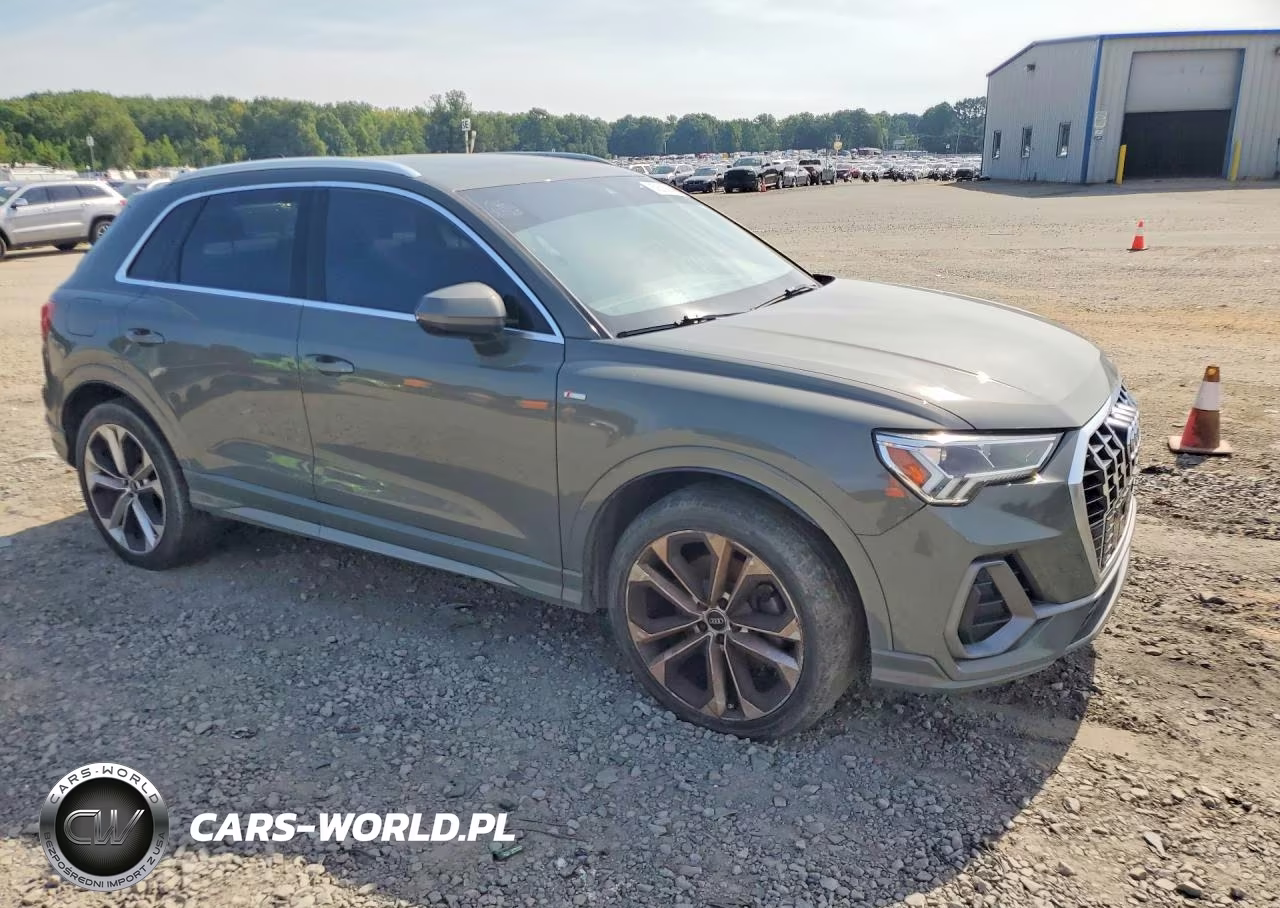 2020 Audi Q3 Premium Plus S-Line VIN:WA1EECF31L1026920 - 4