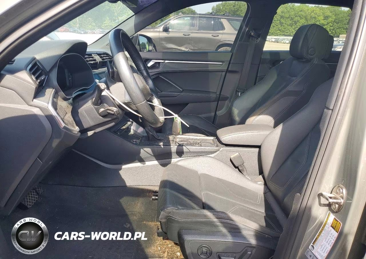 2020 Audi Q3 Premium Plus S-Line VIN:WA1EECF31L1026920 - 7