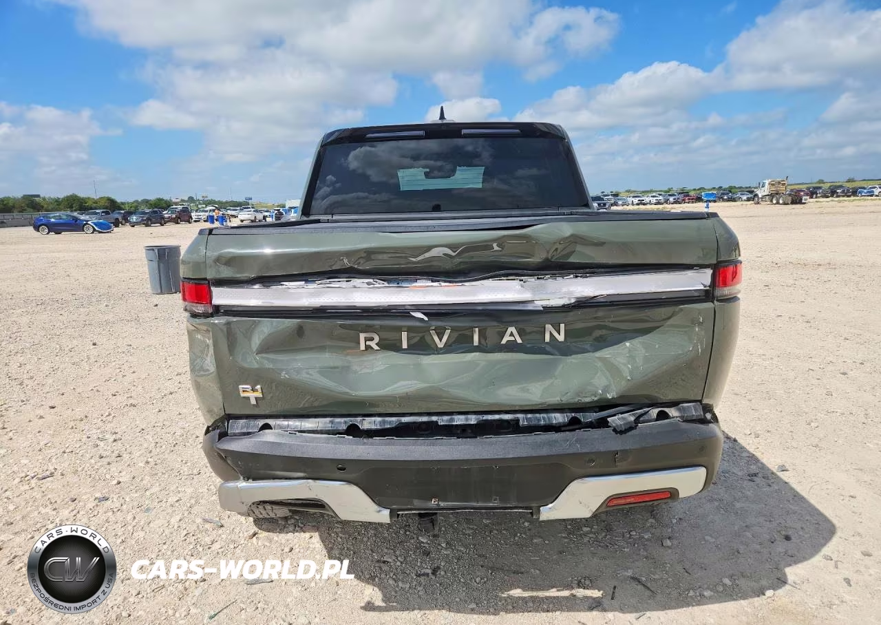 2022 Rivian R1T Launch Edition VIN:7FCTGAAL6NN001357 - 6