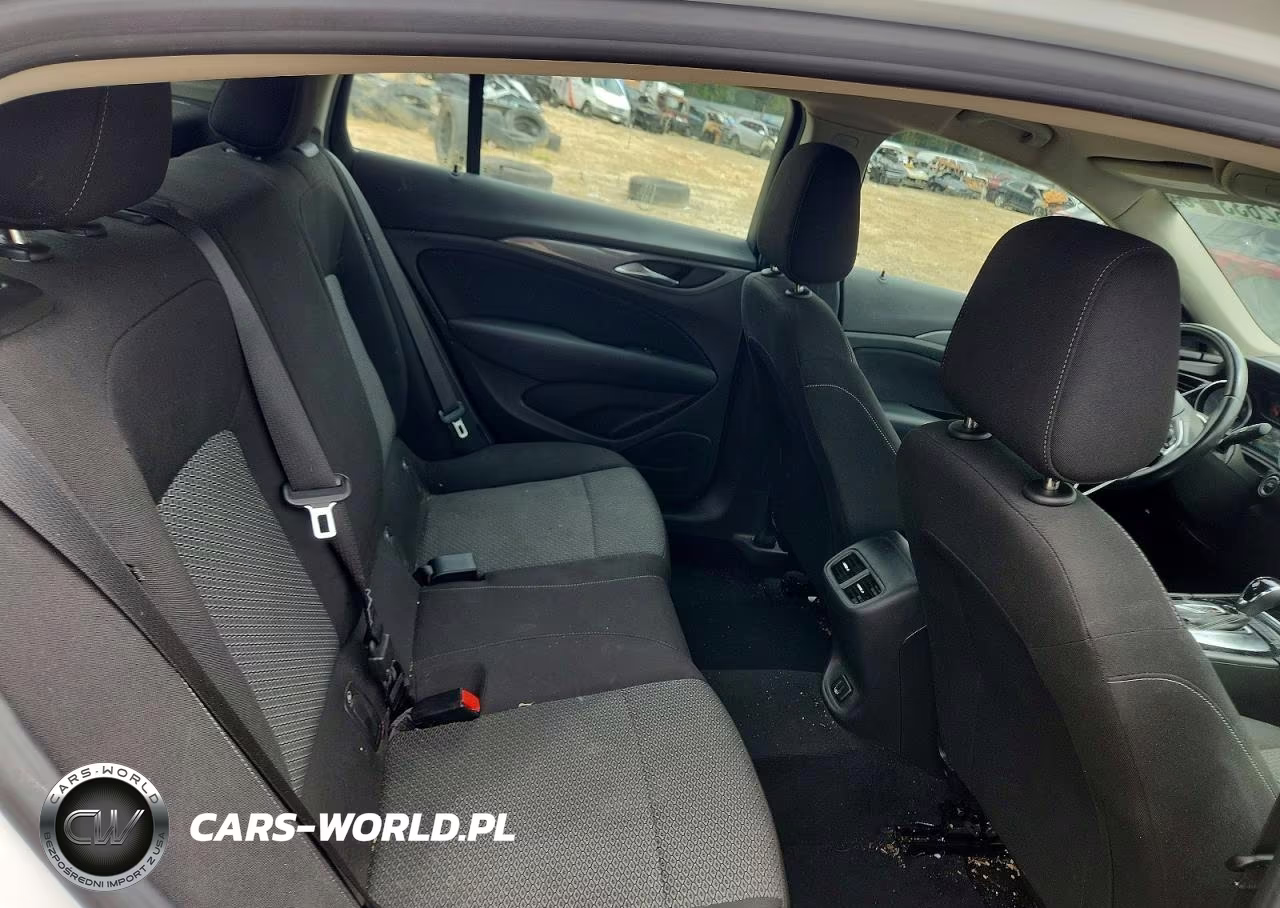 2018 Buick Regal Preferred VIN:W04GL6SX8J1061752 - 10