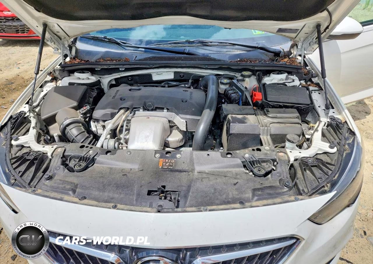 2018 Buick Regal Preferred VIN:W04GL6SX8J1061752 - 11