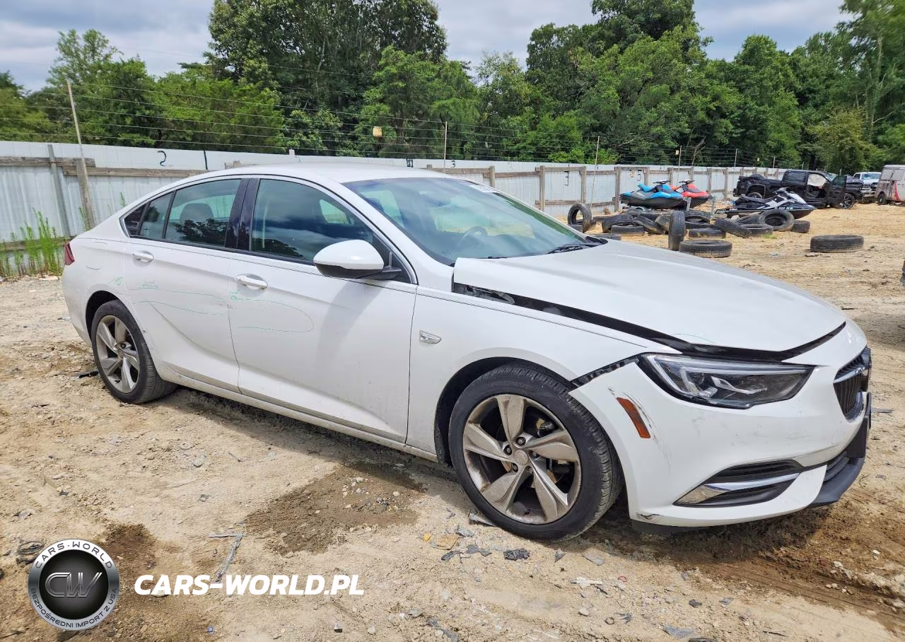 2018 Buick Regal Preferred VIN:W04GL6SX8J1061752 - 4