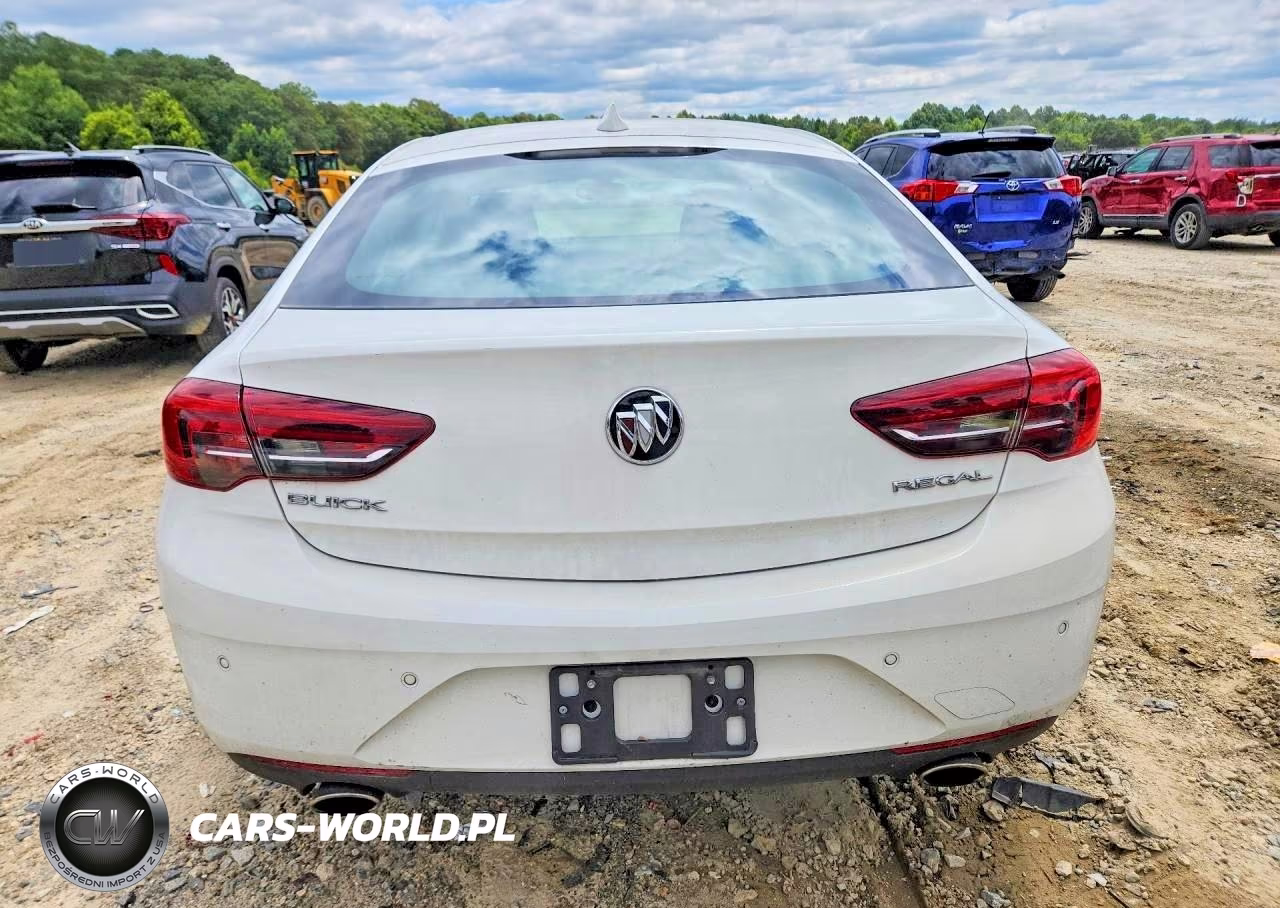 2018 Buick Regal Preferred VIN:W04GL6SX8J1061752 - 6