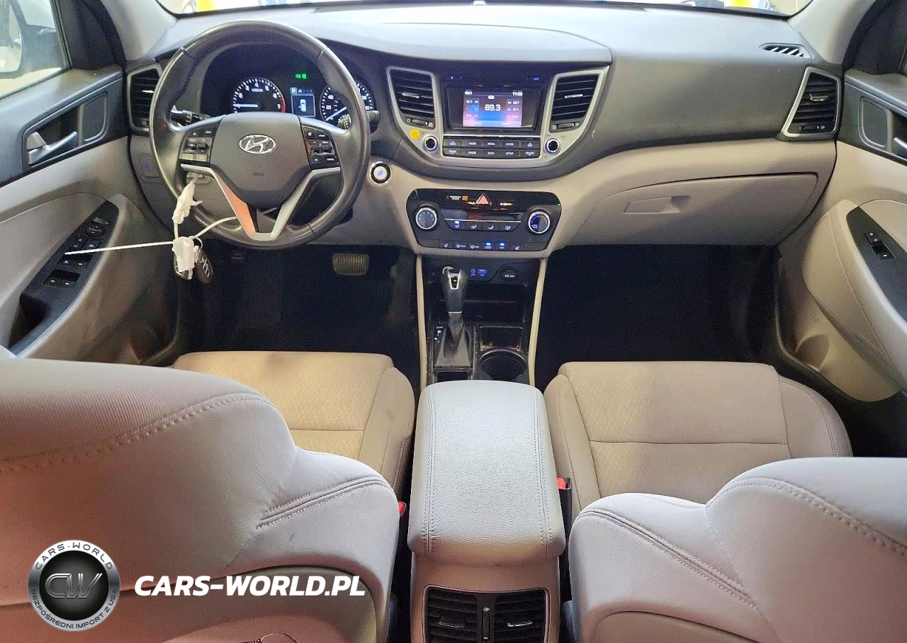 2017 Hyundai Tucson Sport VIN:KM8J3CA25HU281886 - 8