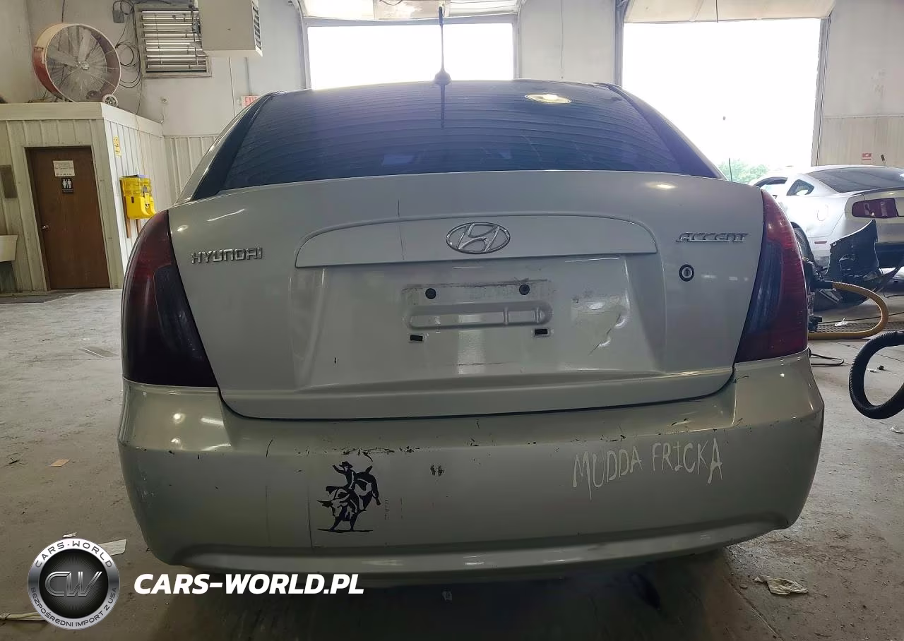 2008 Hyundai Accent Gls VIN:KMHCN46C38U275515 - 6