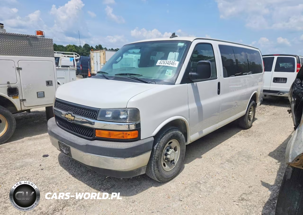 2017 Chevrolet Van – zdjęcie 1 z 13
