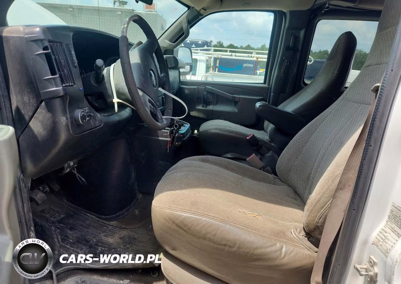 2017 Chevrolet Van VIN:1GAZGMFG9H1252858 - 7
