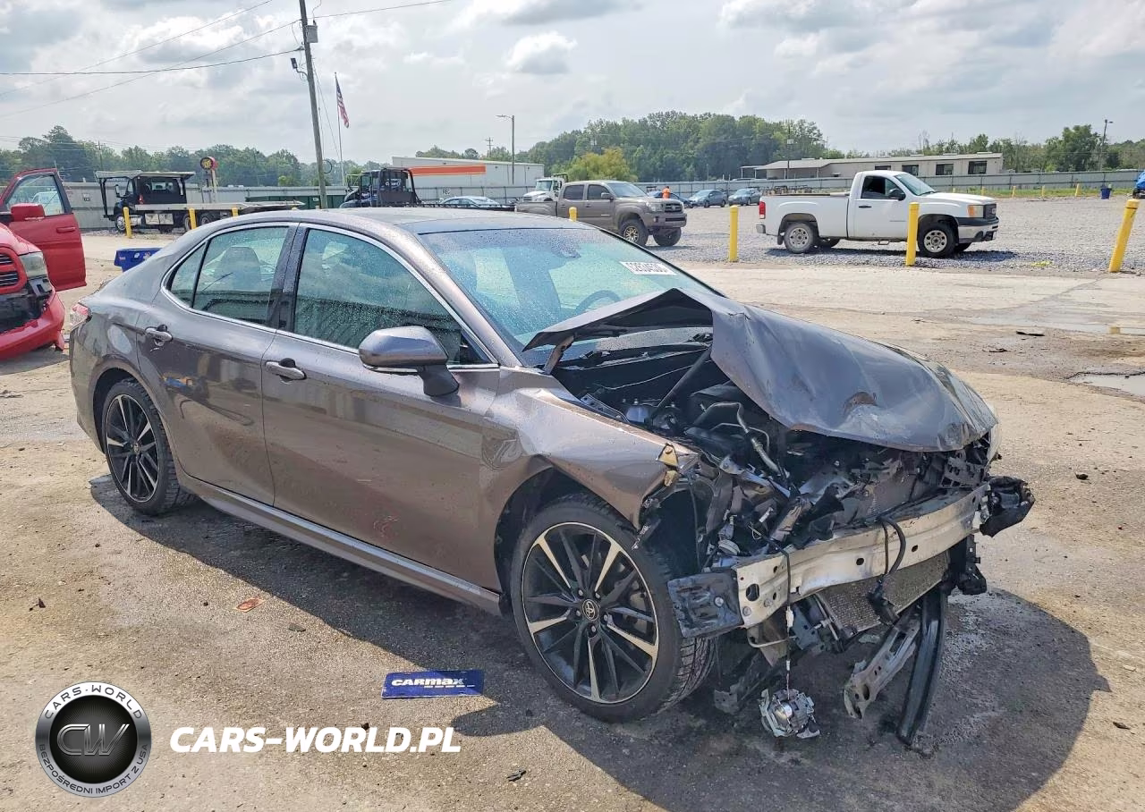 2019 Toyota Camry Xse VIN:4T1B61HK1KU196203 - 4