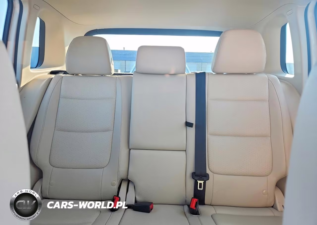 2013 Volkswagen Tiguan S VIN:WVGAV7AX4DW556403 - 10