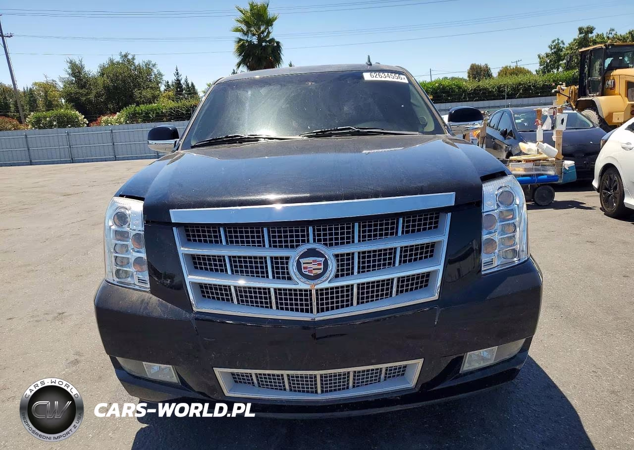 2011 Cadillac Escalade Platinum VIN:1GYS4DEF7BR263743 - 5