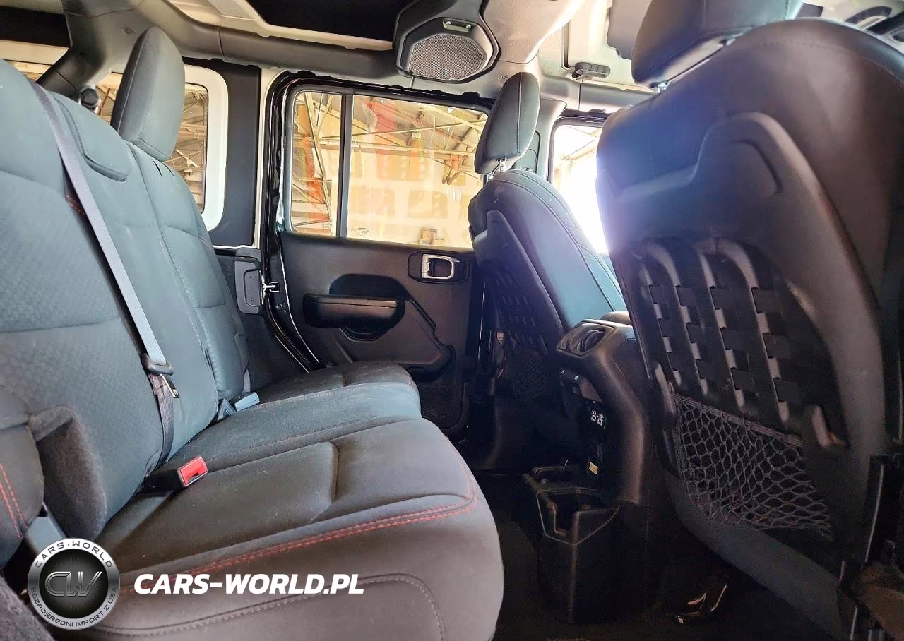 2019 Jeep Wrangler Unlimited Rubicon VIN:1C4HJXFG4KW659437 - 11