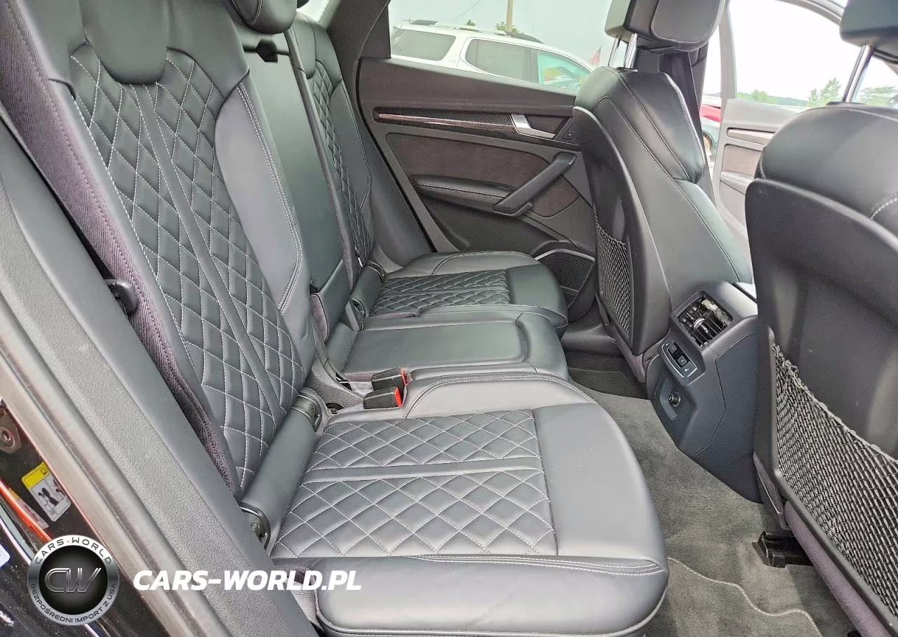 2018 Audi Sq5 VIN:WA1C4AFY8J2074254 - 11