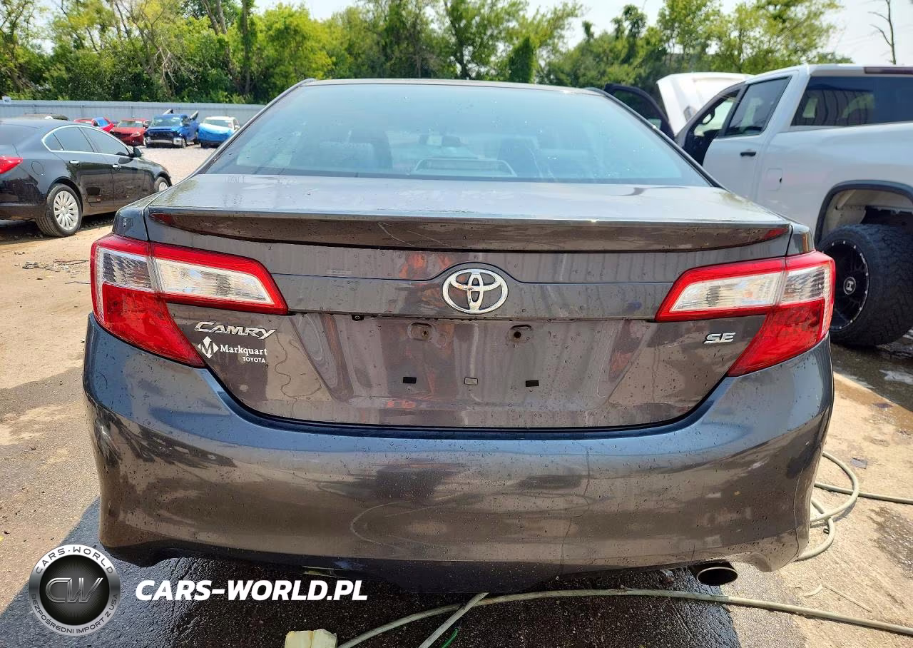 2014 Toyota Camry Se Sport VIN:4T1BF1FK9EU870671 - 6