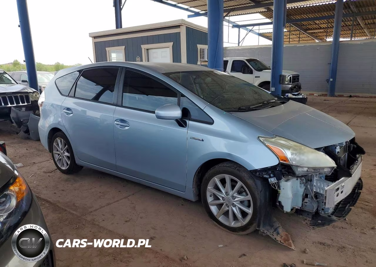 2014 Toyota Prius V Five VIN:JTDZN3EU4E3317064 - 4