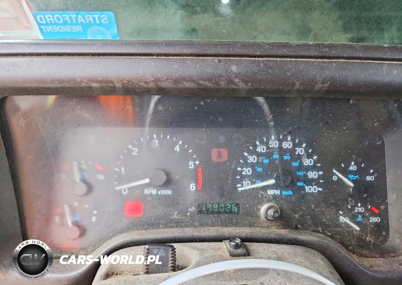 2000 Jeep Wrangler - Tj Sahara VIN:1J4FA59SXYP770552 - 9