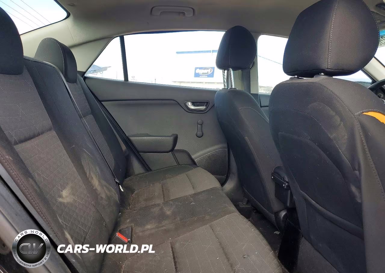 2018 Kia Rio Lx VIN:3KPA24AB3JE080411 - 10