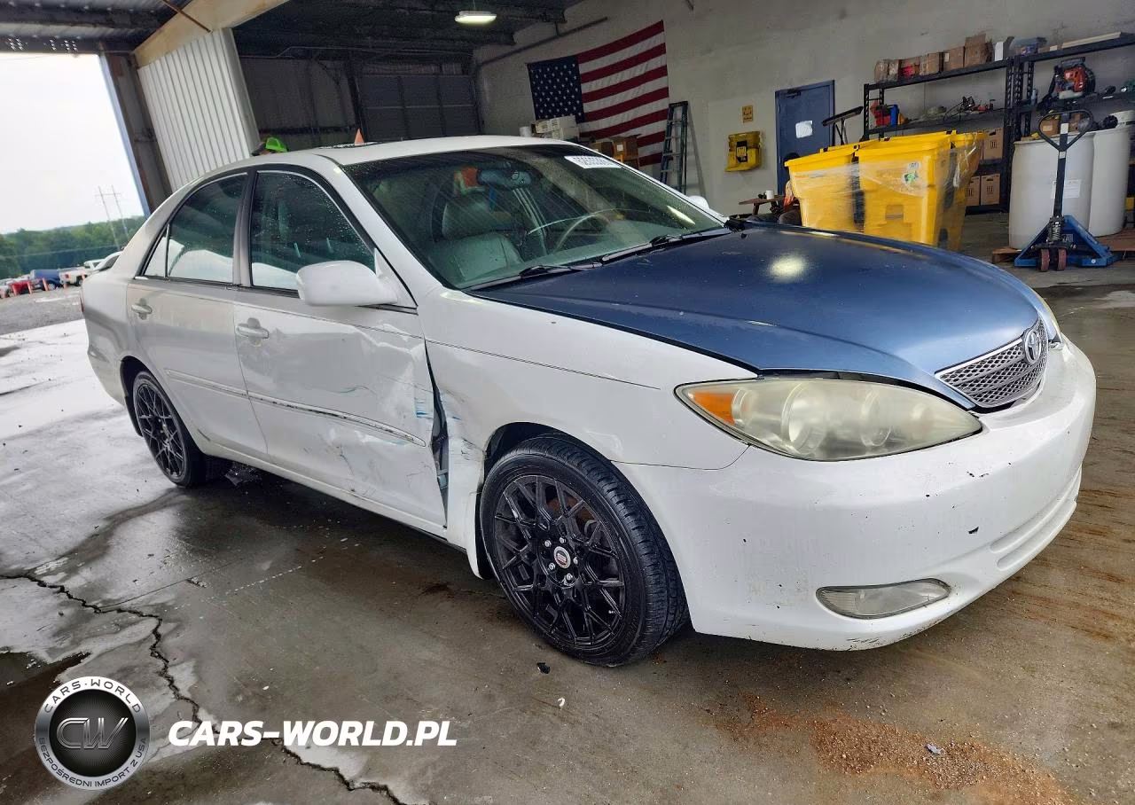 2004 Toyota Camry Xle V6 VIN:4T1BF30K24U073228 - 4