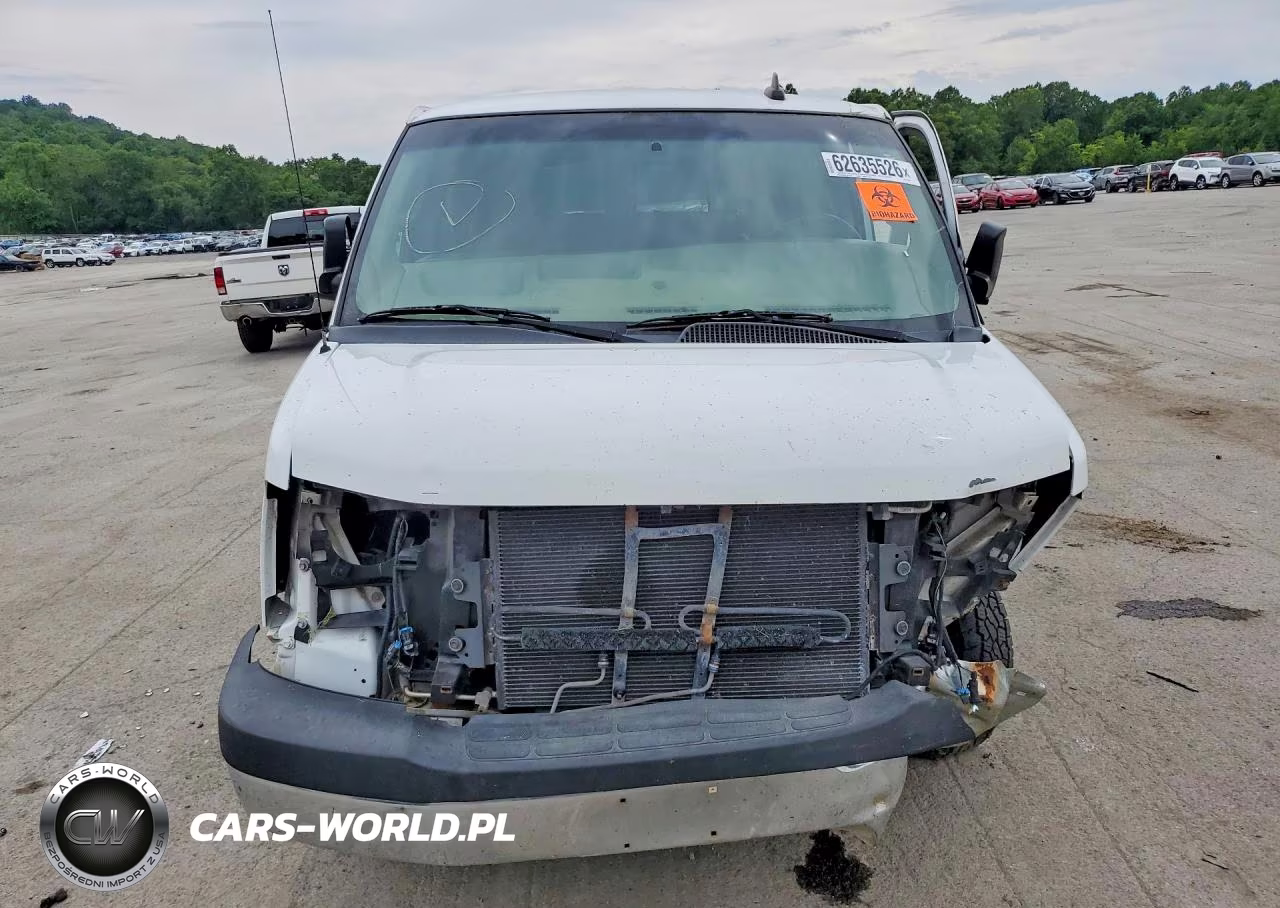 2017 Chevrolet Express 35 VIN:1GAZGPFG7H1338784 - 5