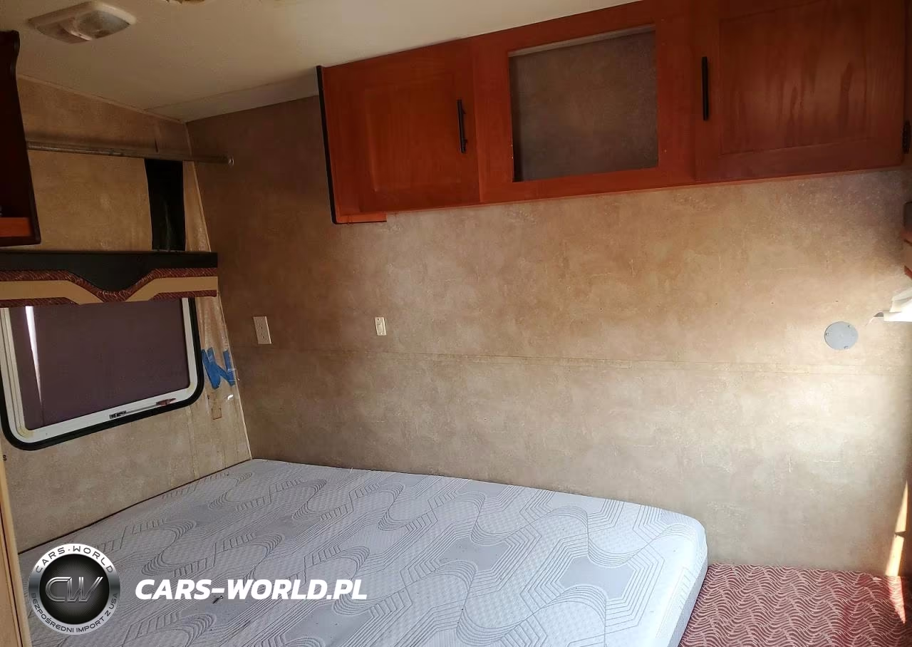 2009 Kz Inferno Camper VIN:4EZTH292895082709 - 5