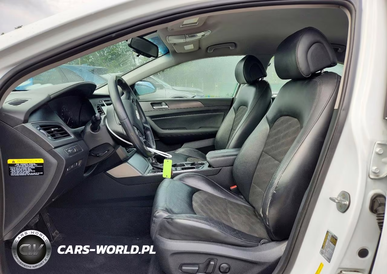 2016 Hyundai Sonata Sport VIN:5NPE34AF1GH265790 - 7