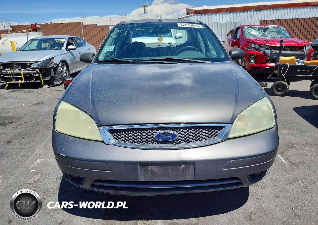 2005 Ford Focus Zx4 VIN:1FAFP34N65W271359 - 5