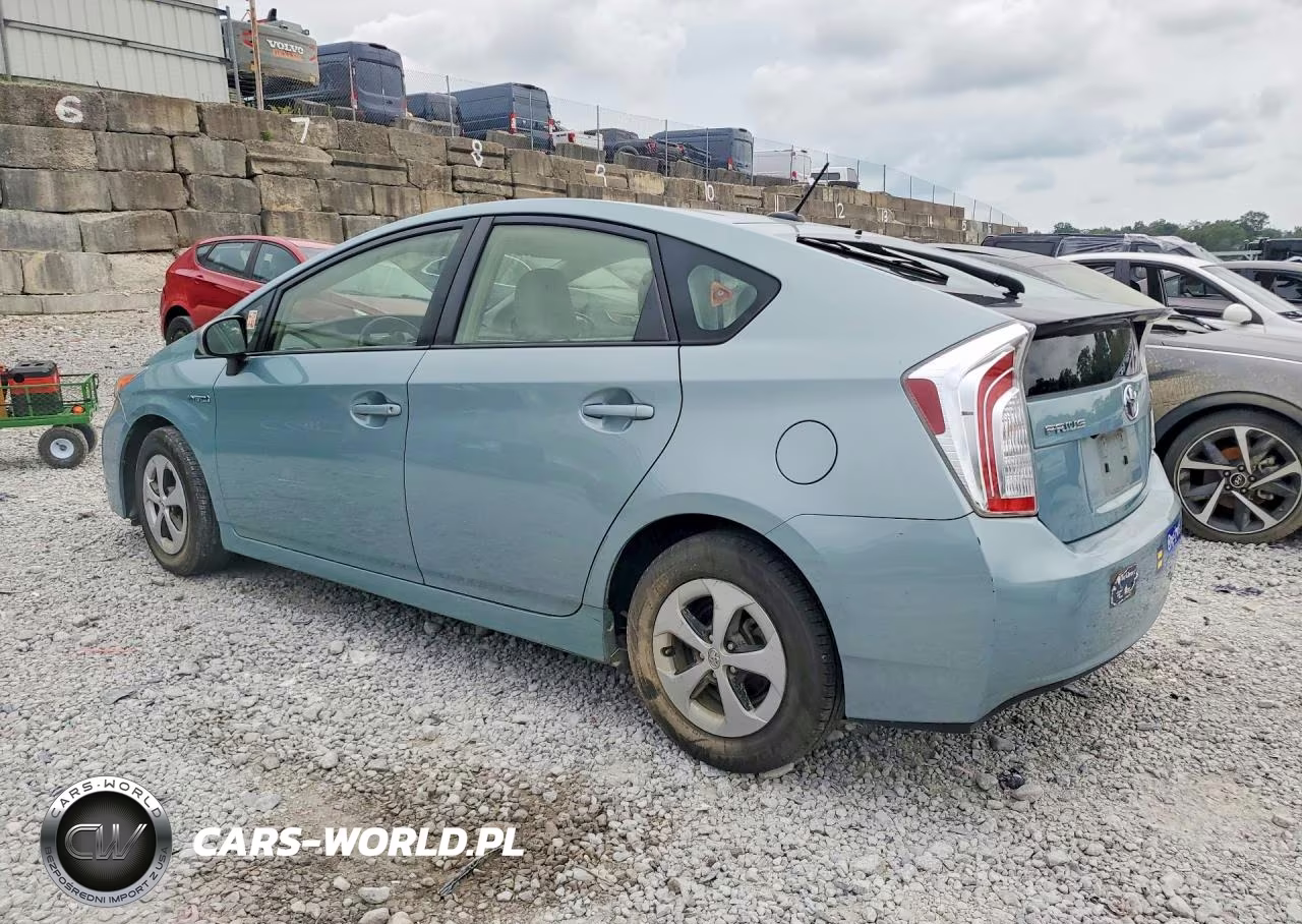 2012 Toyota Prius Three VIN:JTDKN3DU5C1588856 - 2