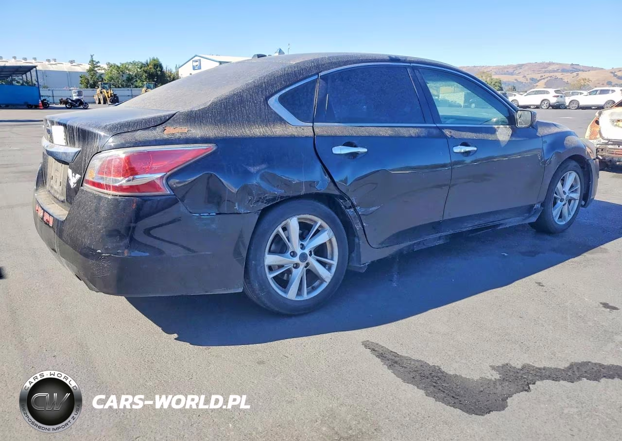 2015 Nissan Altima 2.5 Sv VIN:1N4AL3AP5FC185913 - 3