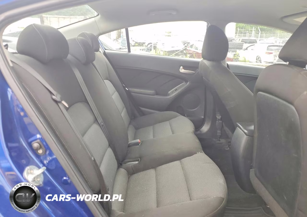 2017 Kia Forte Lx VIN:3KPFK4A79HE153325 - 10