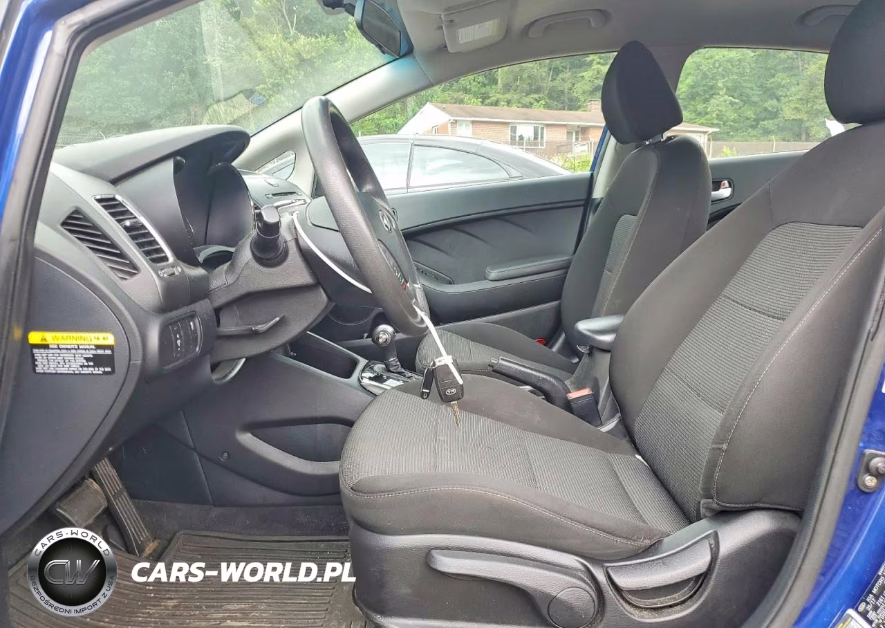 2017 Kia Forte Lx VIN:3KPFK4A79HE153325 - 7