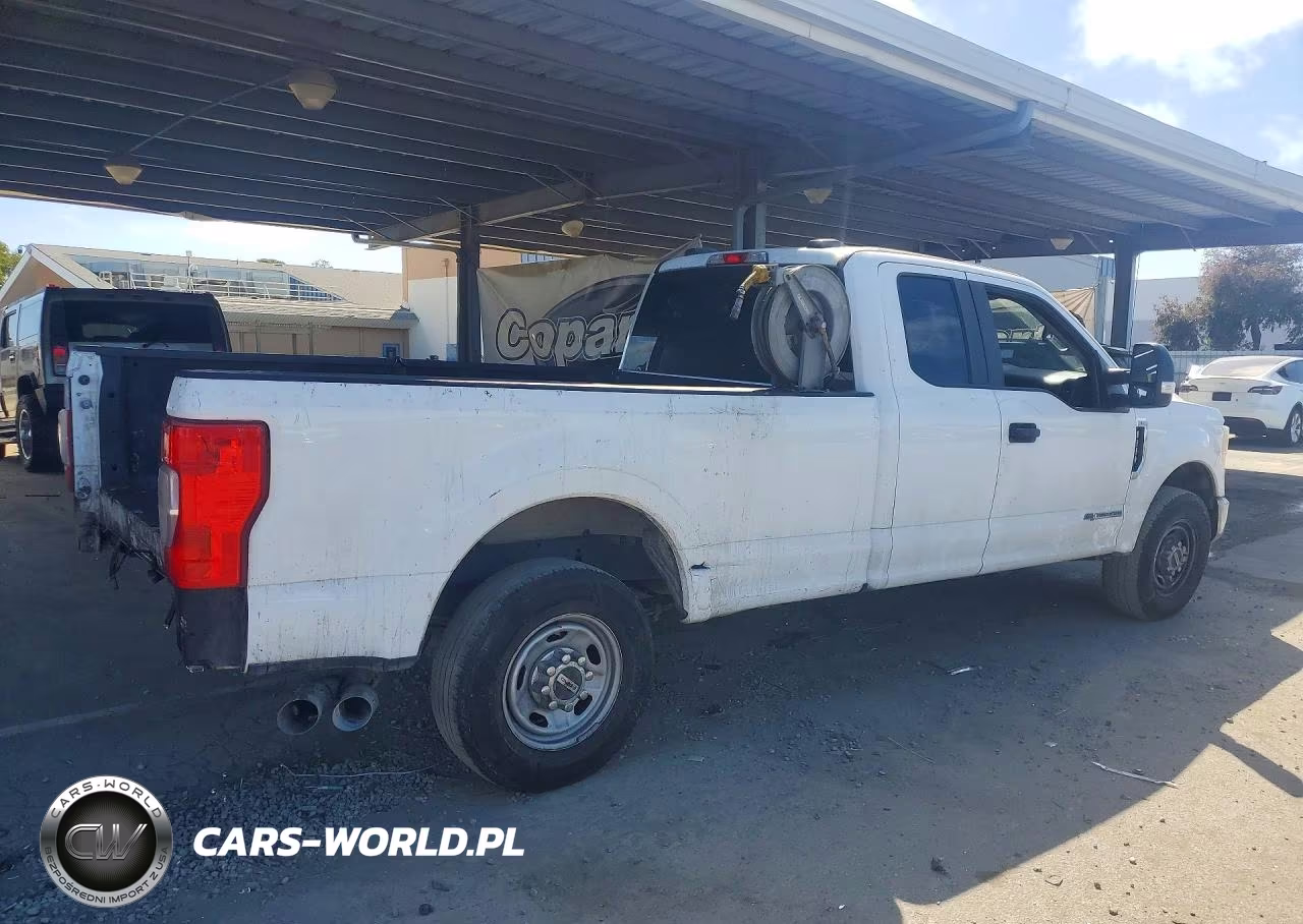 2020 Ford F250 Super Duty VIN:1FT7X2AT1LED95229 - 3