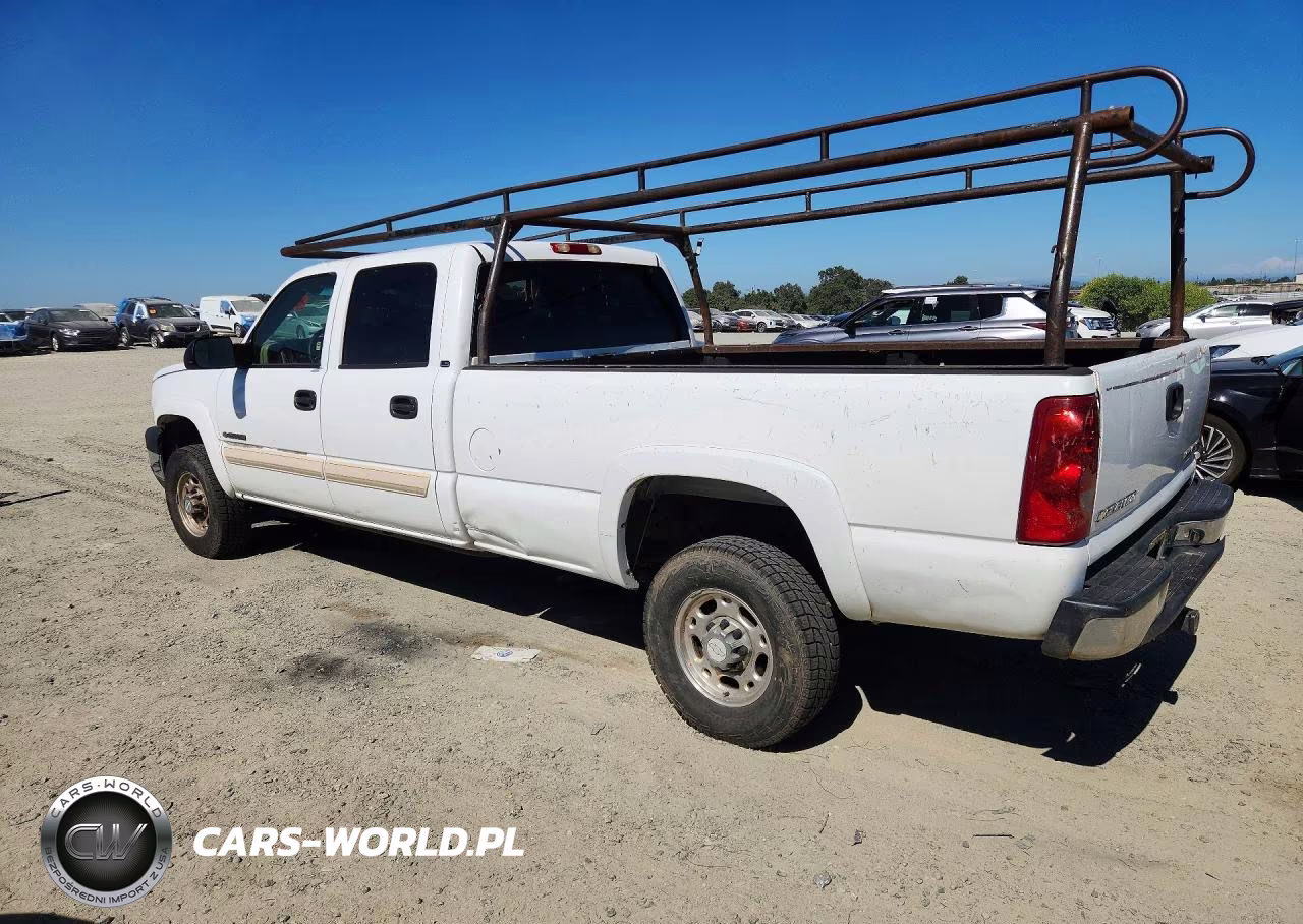2005 Chevrolet Silverado C2500 Heavy Duty VIN:1GCHC23U45F897753 - 2