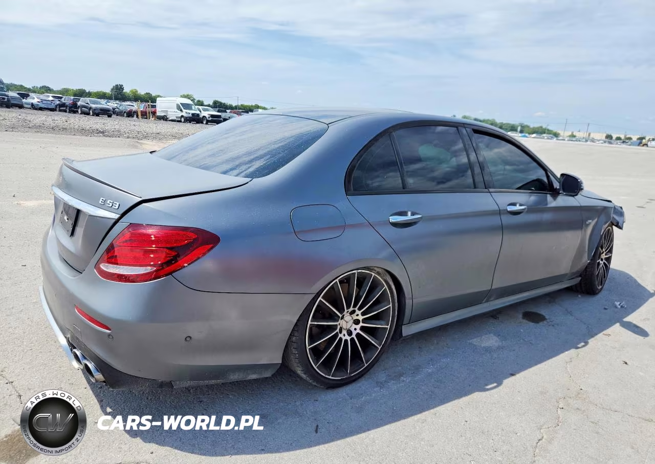 2019 Mercedes-Benz E Amg 53 4Matic VIN:WDDZF6BBXKA570503 - 3