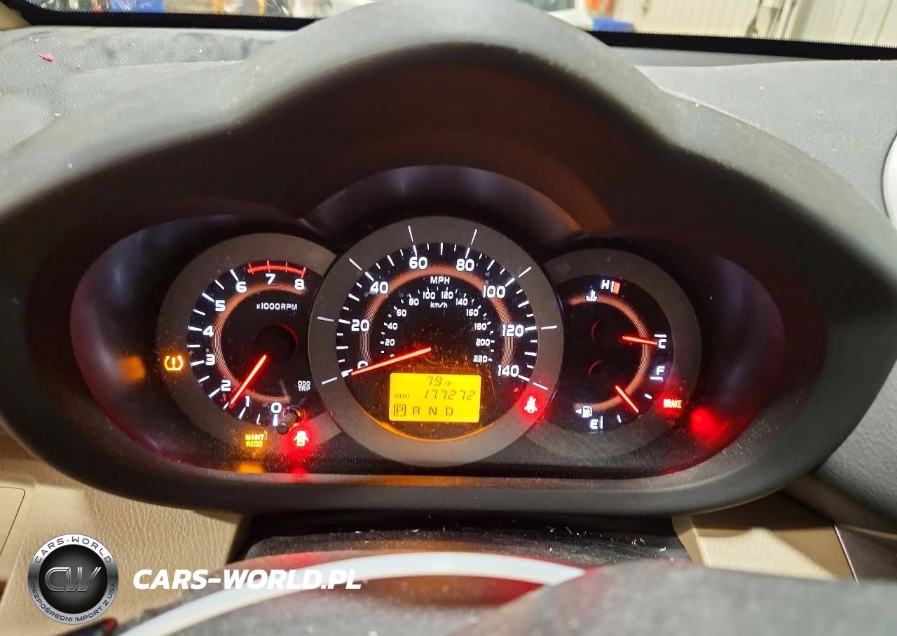 2010 Toyota Rav4 Base VIN:JTMBF4DV5AD036667 - 9