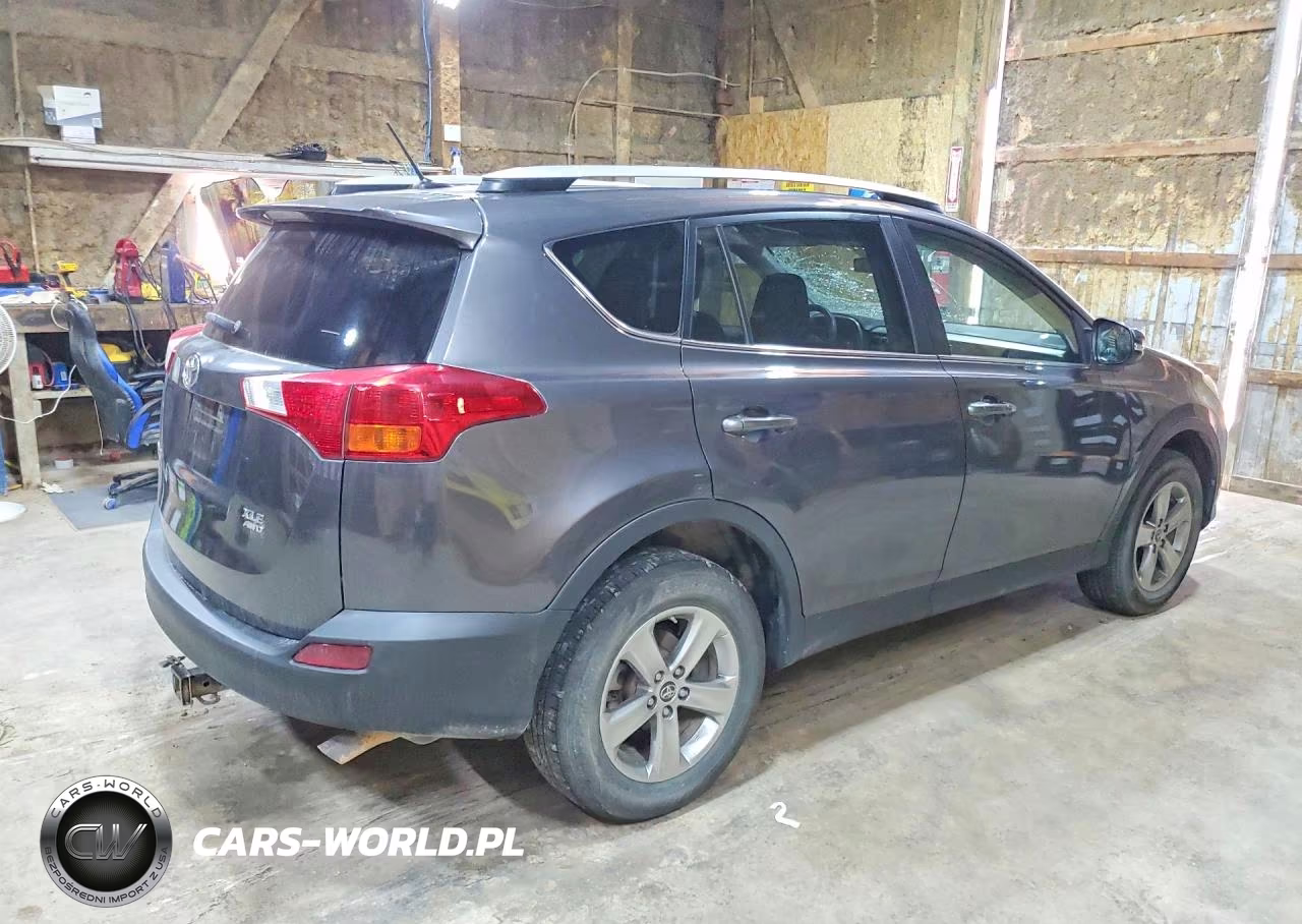 2015 Toyota Rav4 Xle VIN:2T3RFREV1FW283026 - 3