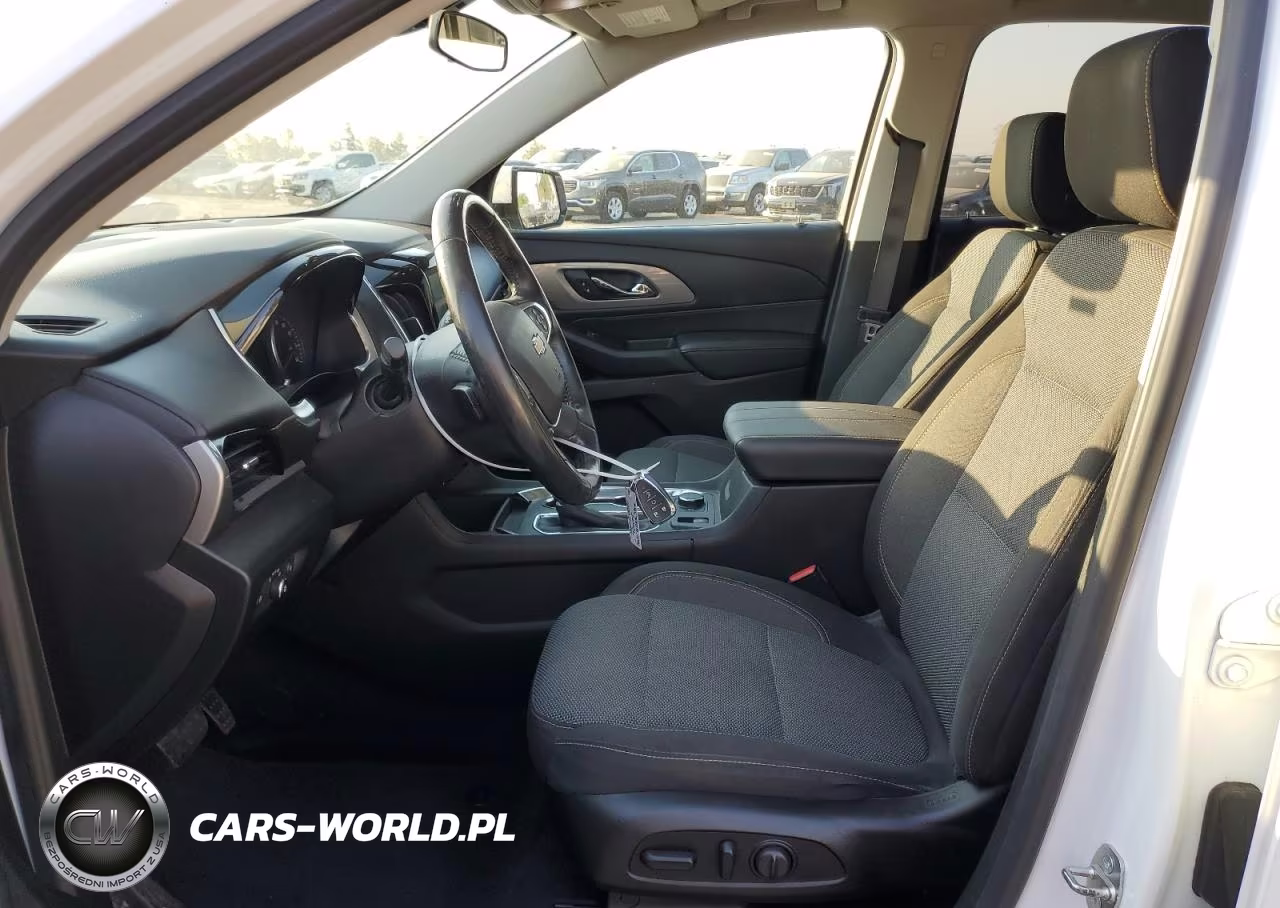 2019 Chevrolet Traverse Lt VIN:1GNERGKWXKJ124061 - 7