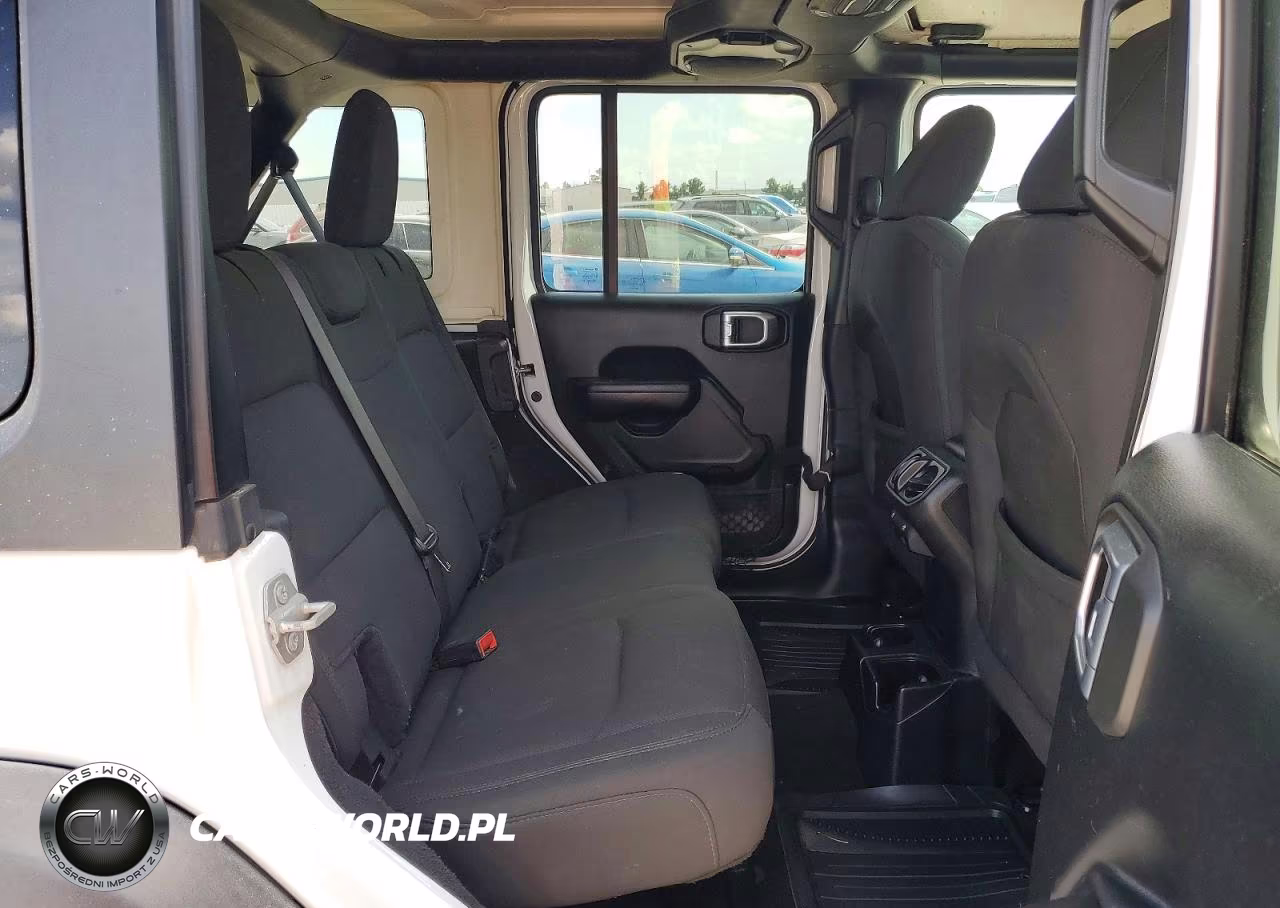 2020 Jeep Wrangler Unlimited Sport VIN:1C4HJXDN1LW129266 - 11