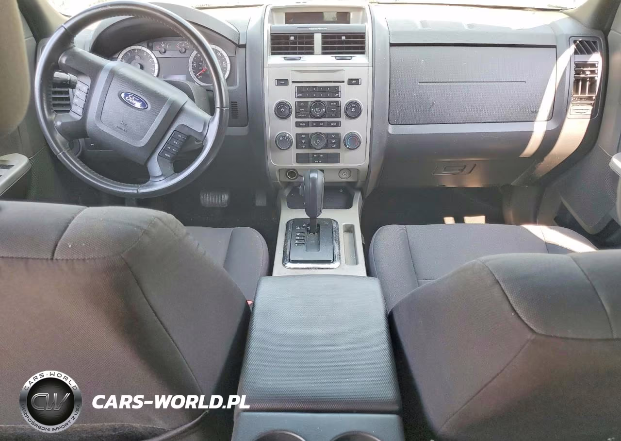 2011 Ford Escape Xlt VIN:1FMCU9D70BKB74330 - 8