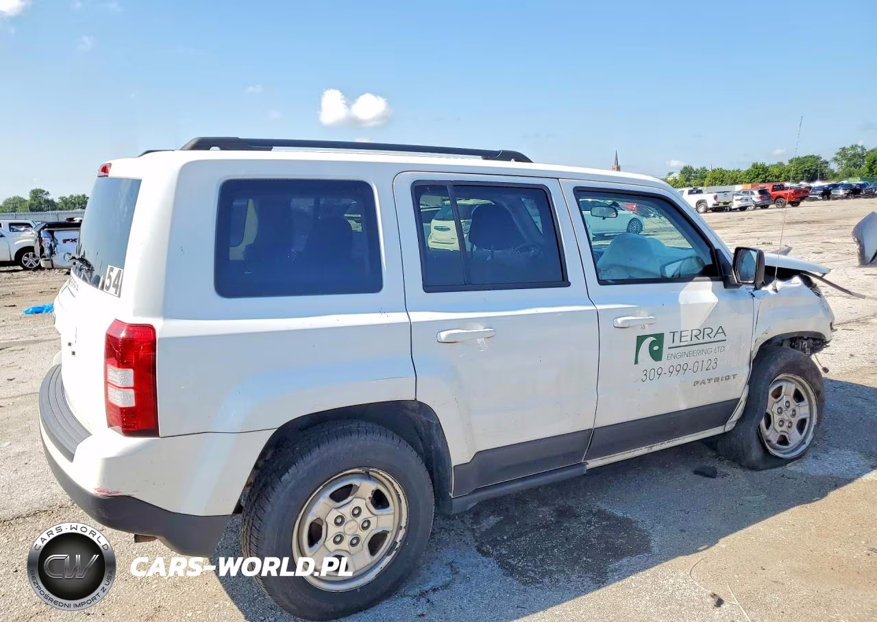 2014 Jeep Patriot Sport VIN:1C4NJPBB3ED915824 - 3