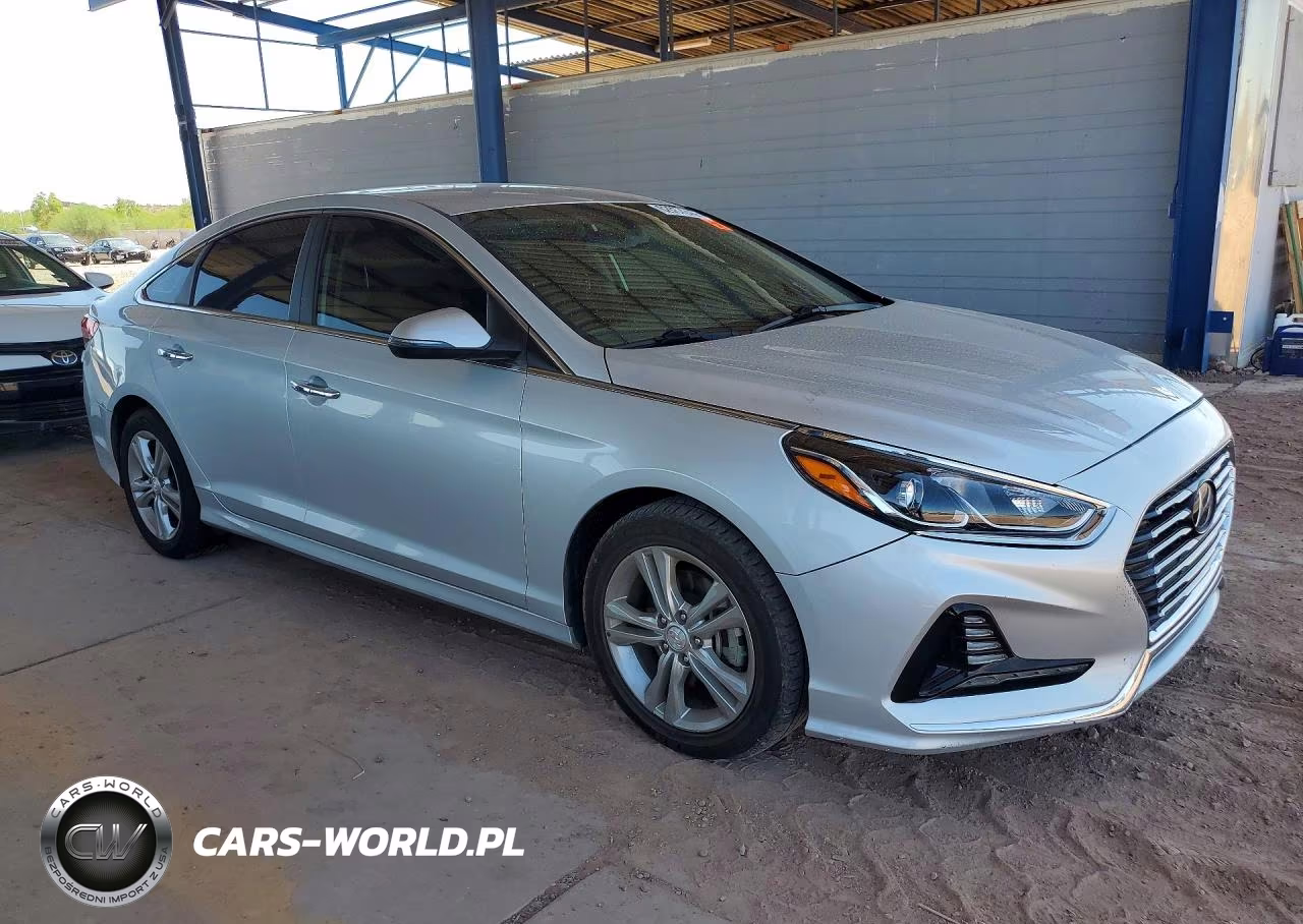 2018 Hyundai Sonata Sel VIN:5NPE34AF9JH657889 - 4
