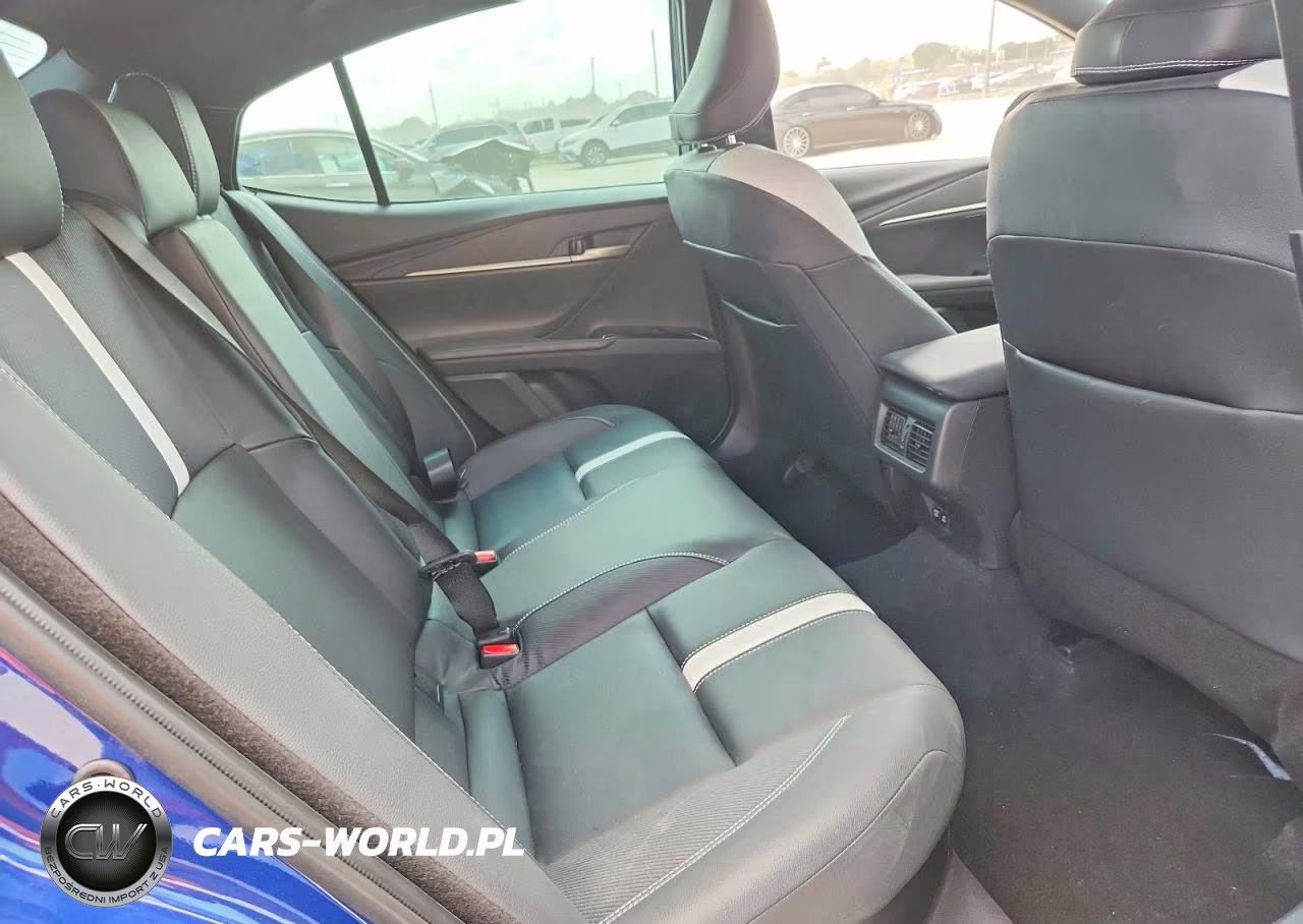 2026 Toyota Camry Se VIN:4T1DAACK3TU285934 - 10
