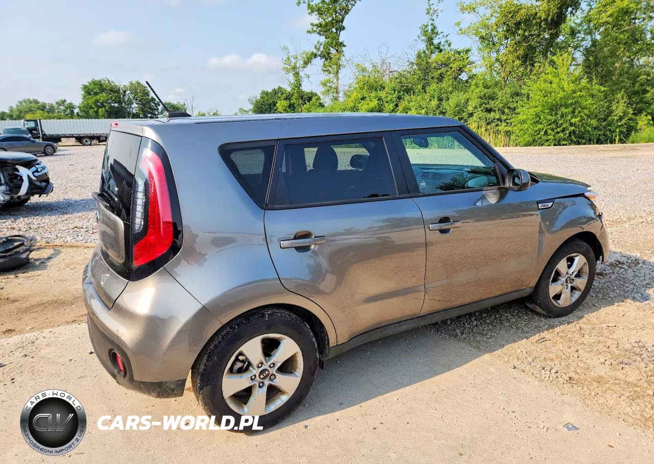 2018 Kia Soul Base VIN:KNDJN2A26J7592983 - 3