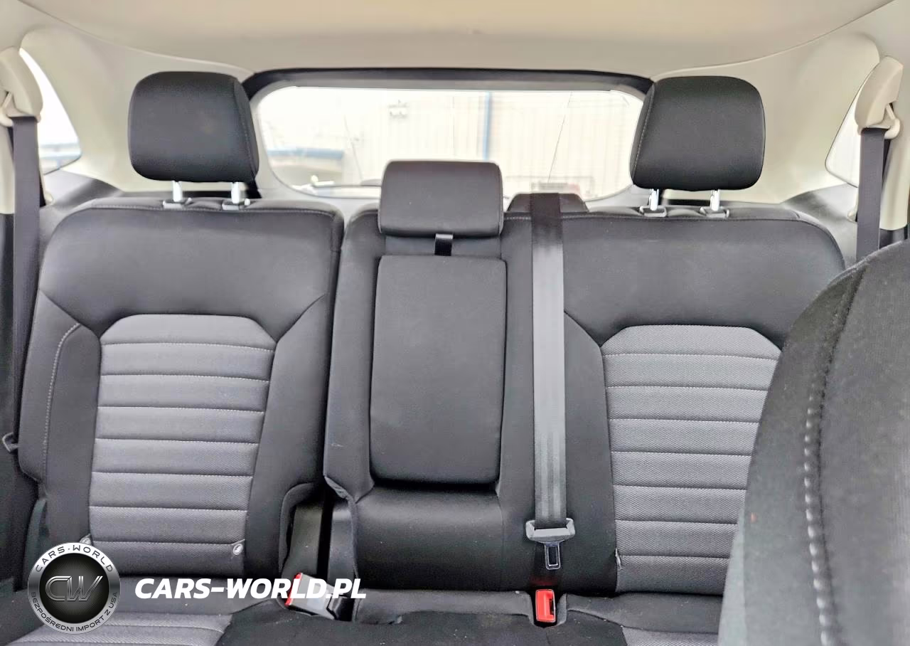2020 Ford Edge Se VIN:2FMPK3G97LBA47300 - 10
