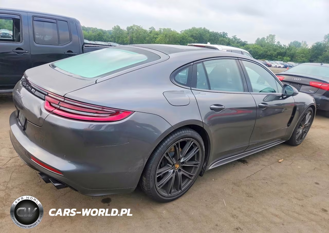 2018 Porsche Panamera 4S VIN:WP0AB2A75JL132600 - 3