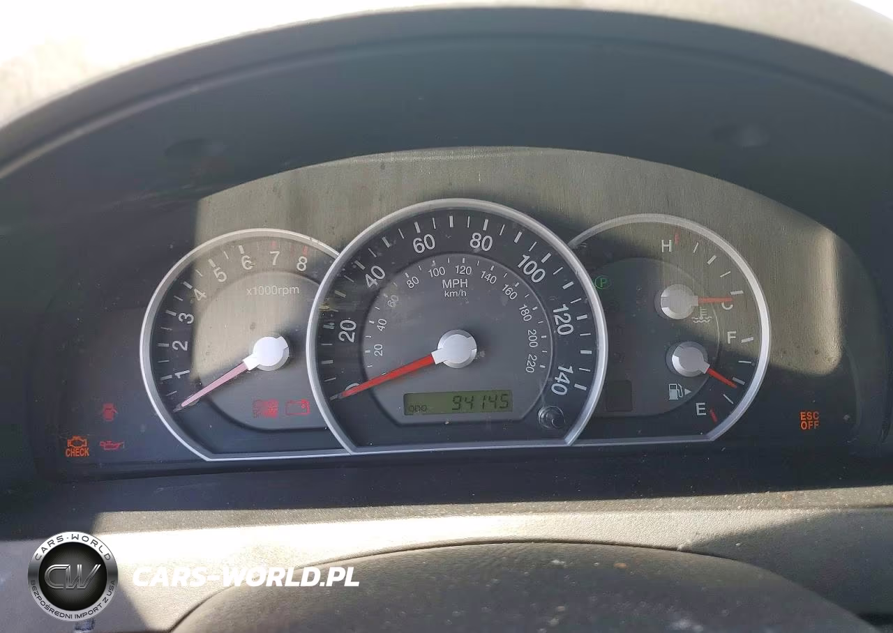 2008 Kia Sorento Lx VIN:KNDJC735785796367 - 9