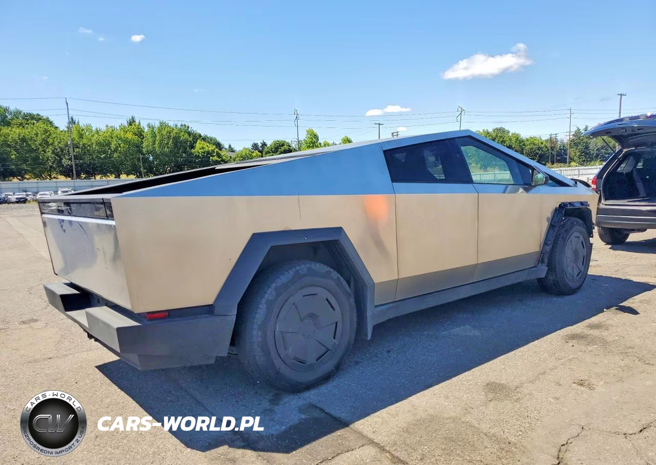 2025 Tesla Cybertruck VIN:7G2CEHED5SA072187 - 3