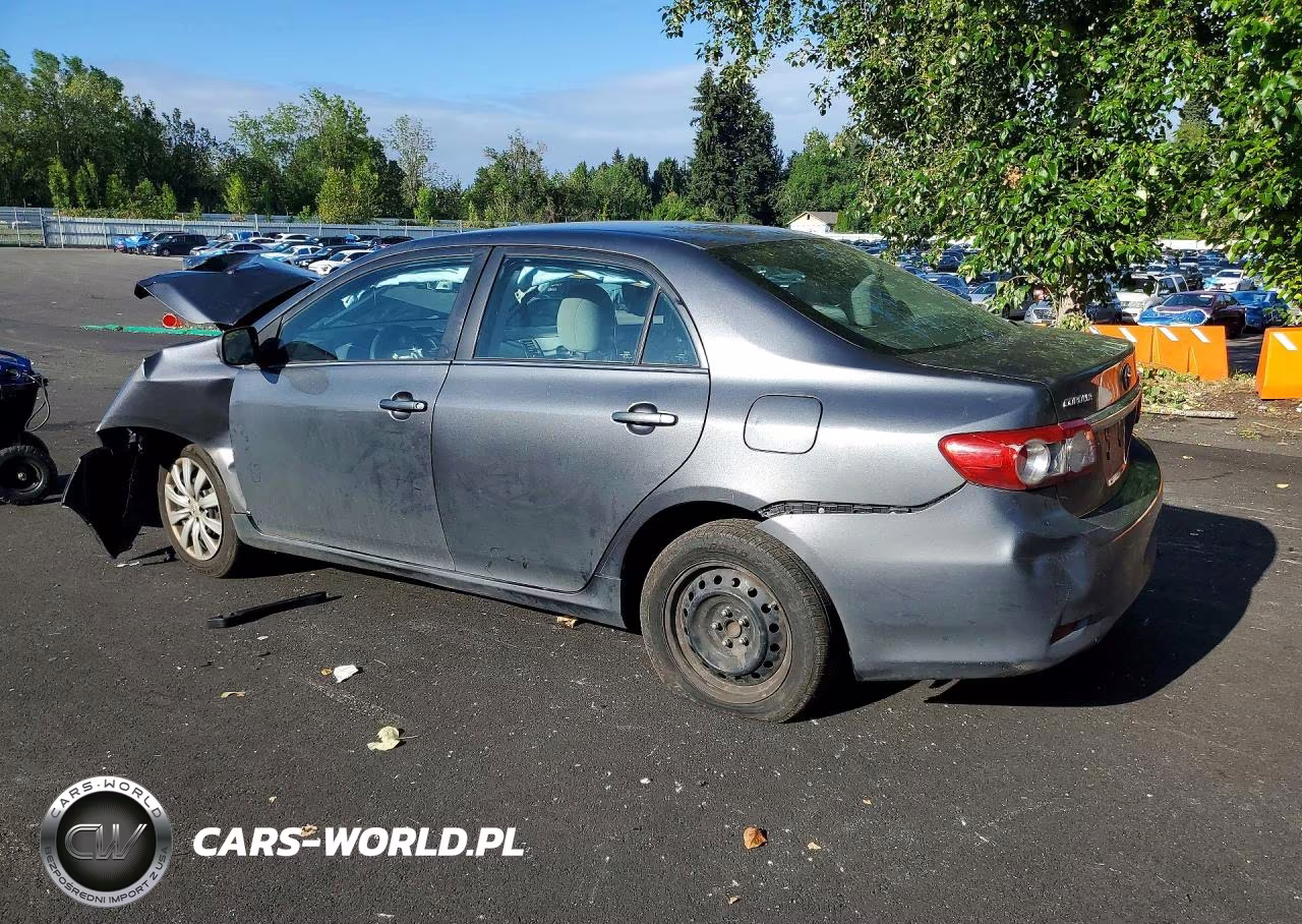 2013 Toyota Corolla Le VIN:2T1BU4EE9DC987802 - 2