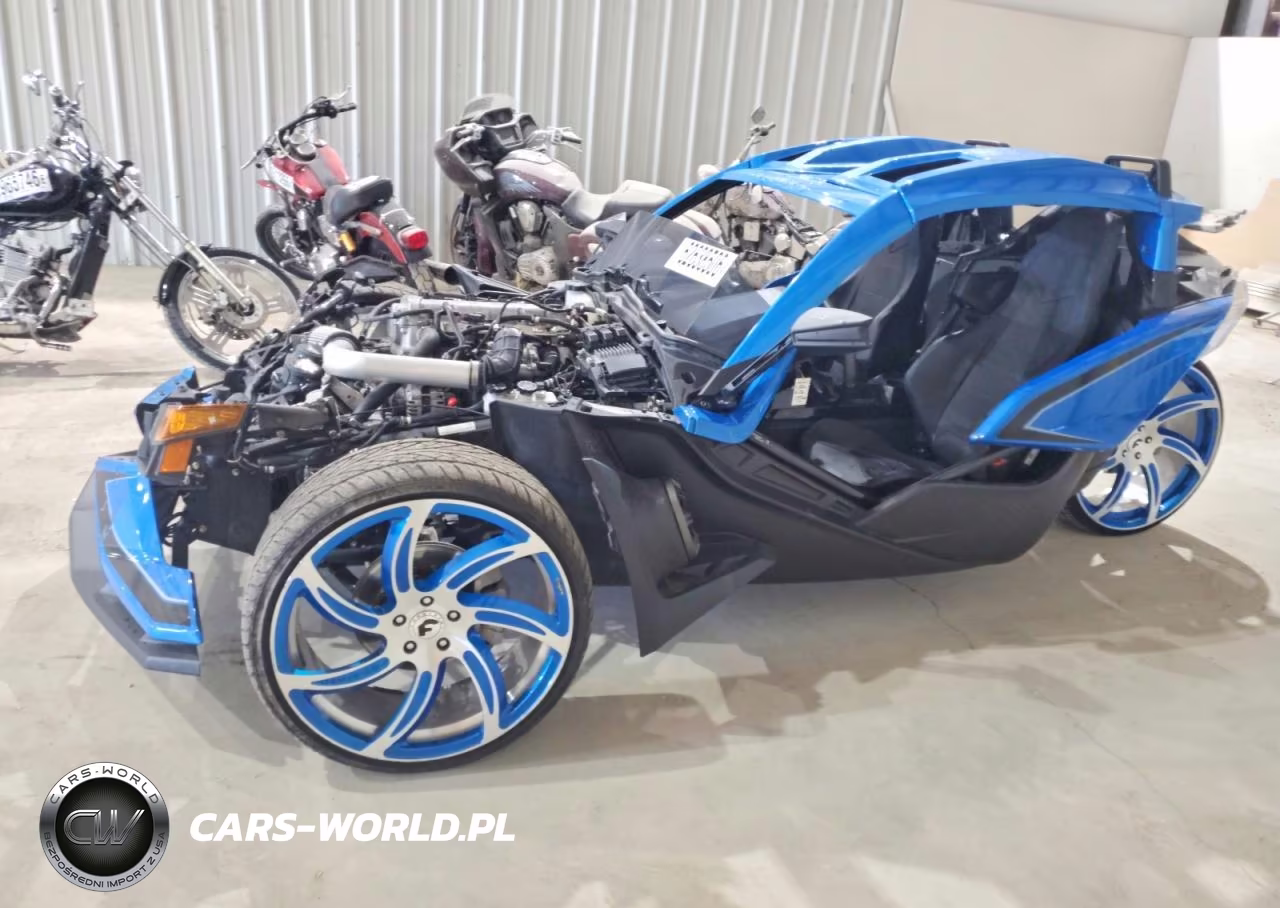 2018 Polaris Slingshot Slr VIN:57XAARFA2J8125968 - 3