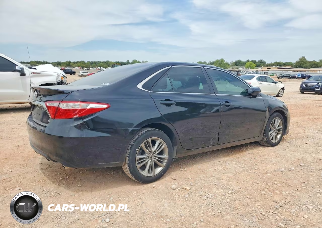 2017 Toyota Camry Se VIN:4T1BF1FK8HU399827 - 3