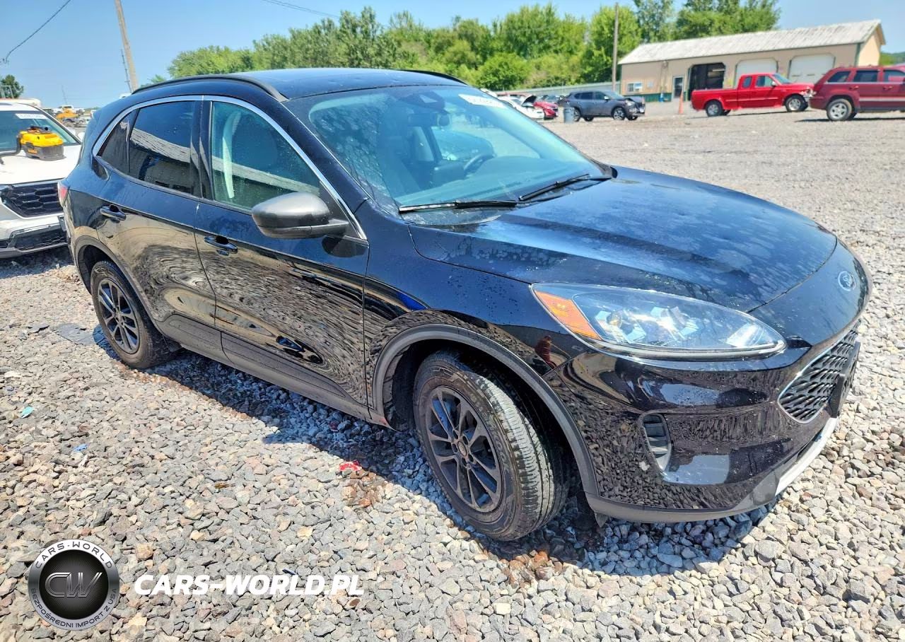 2022 Ford Escape Se VIN:1FMCU0G69NUB70705 - 4