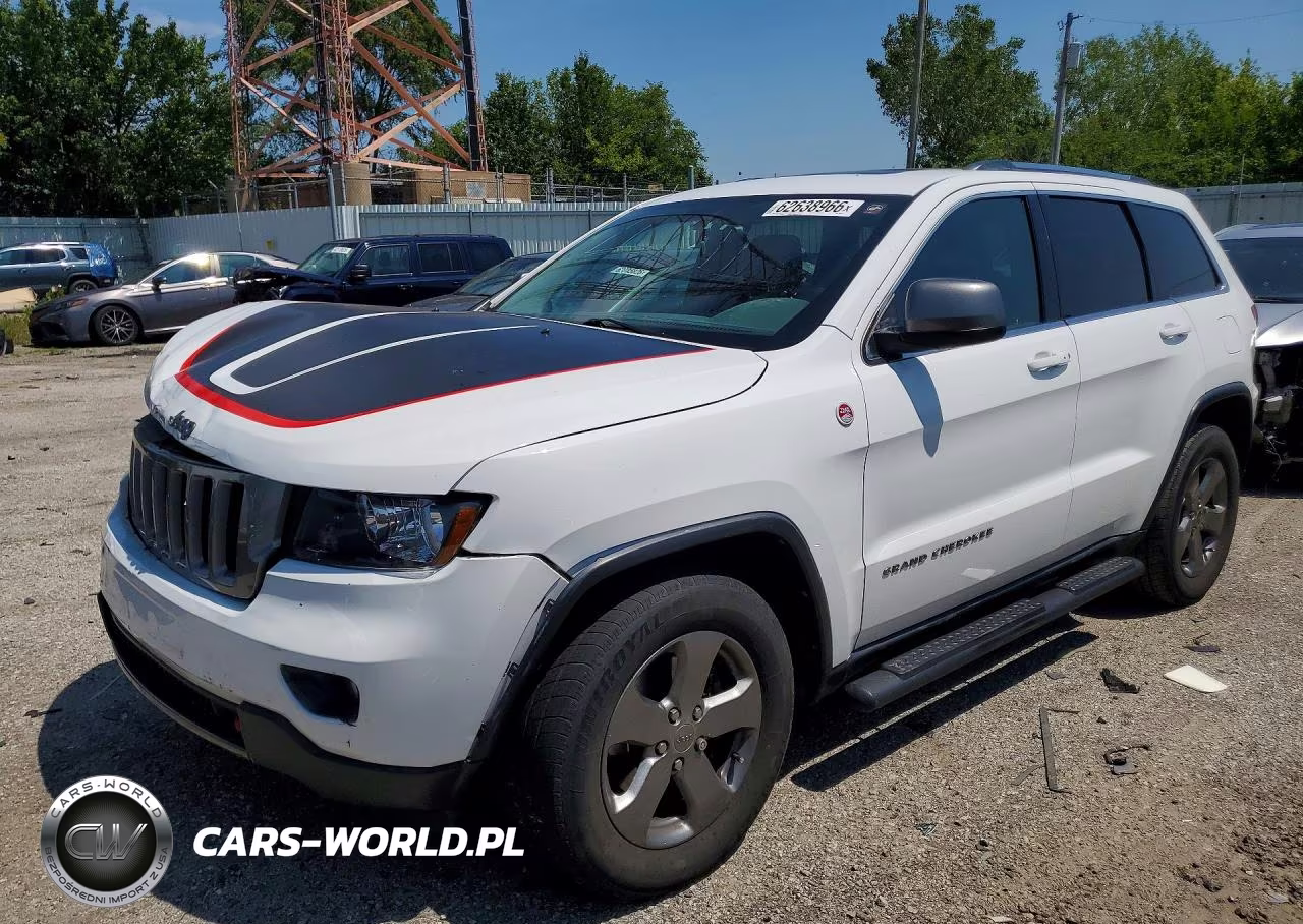 2013 Jeep Grand Cherokee Laredo VIN:1C4RJFAG6DC614929 - 1